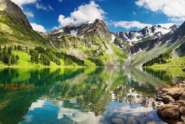 Oeschinensee - Kleinod in den Bergen